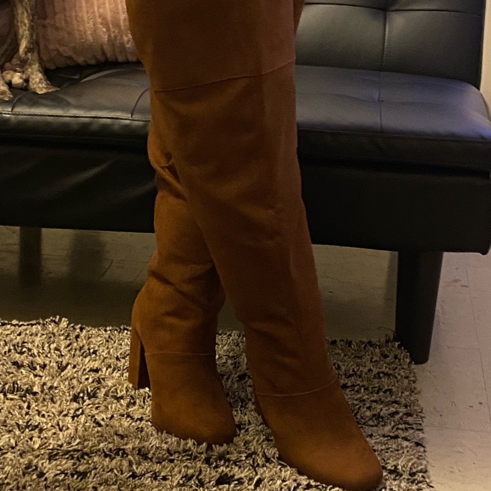 Over the knee boots plus size
